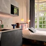 Novallure Nassau 3* Den Haag