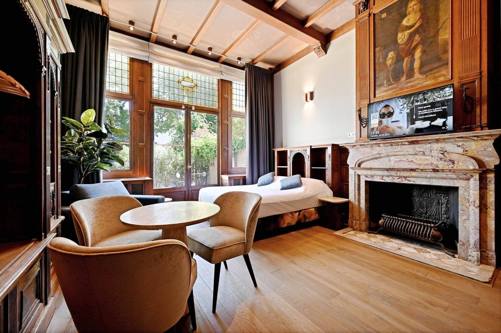 Novallure Nassau Aparthotel 3*