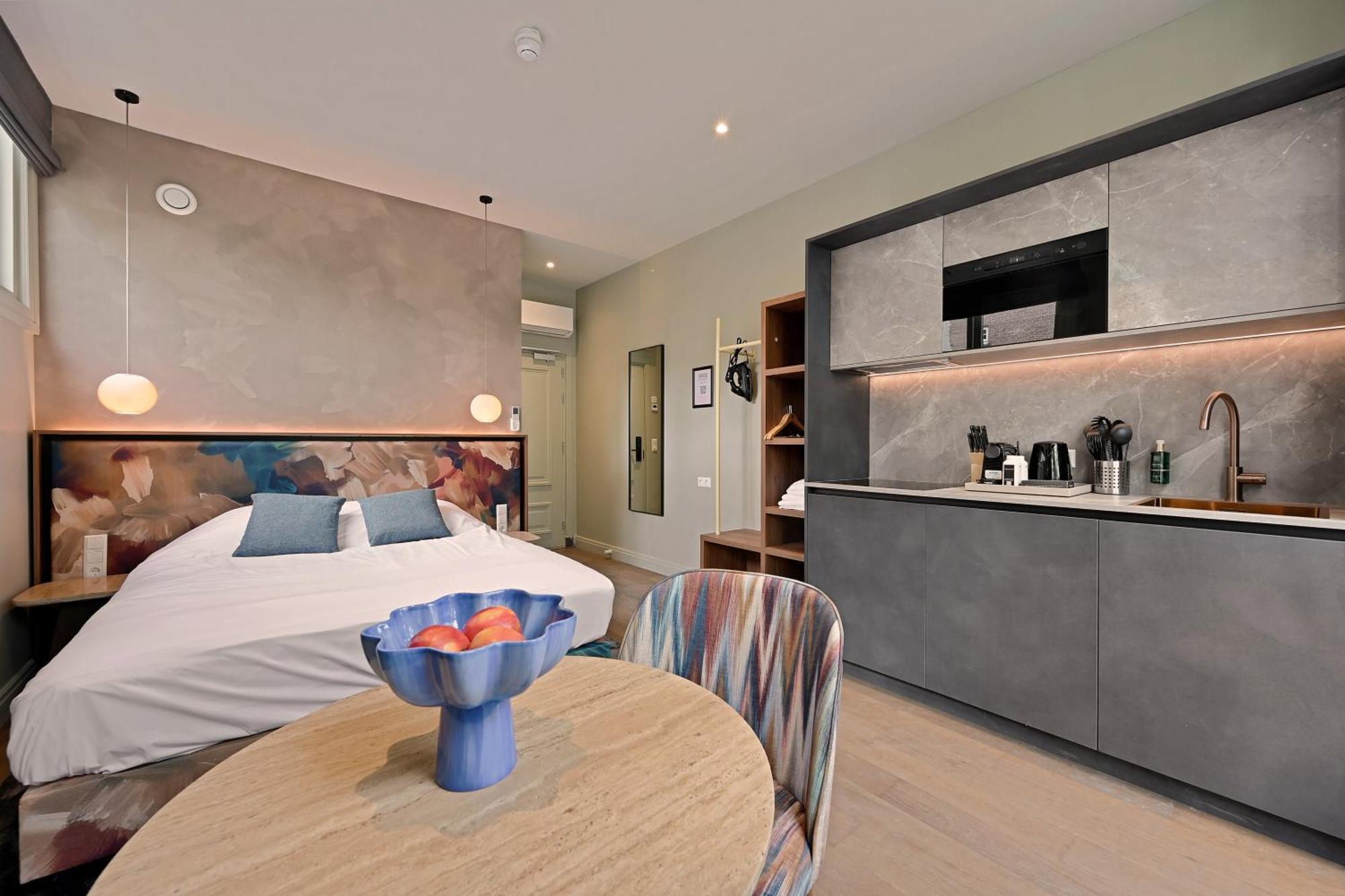 Novallure Nassau Aparthotel Den Haag